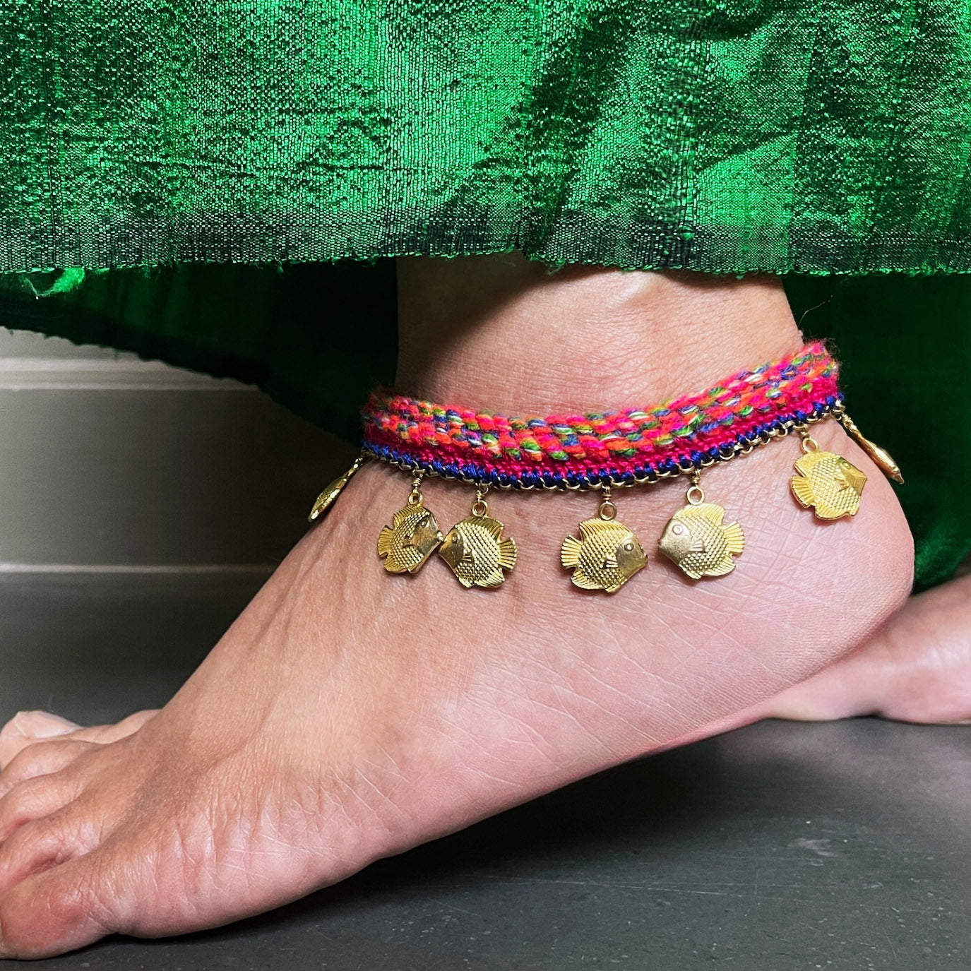 Anklet Kissing Fish