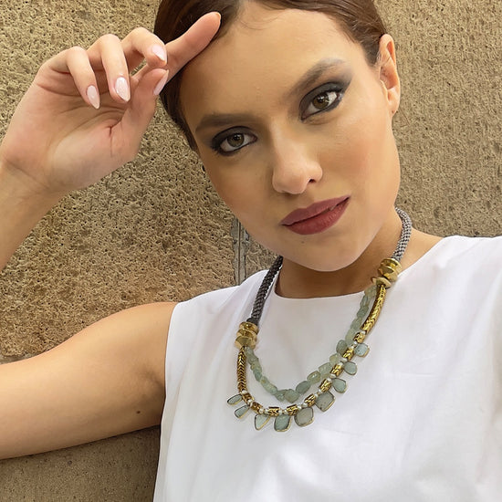 Henen Necklace