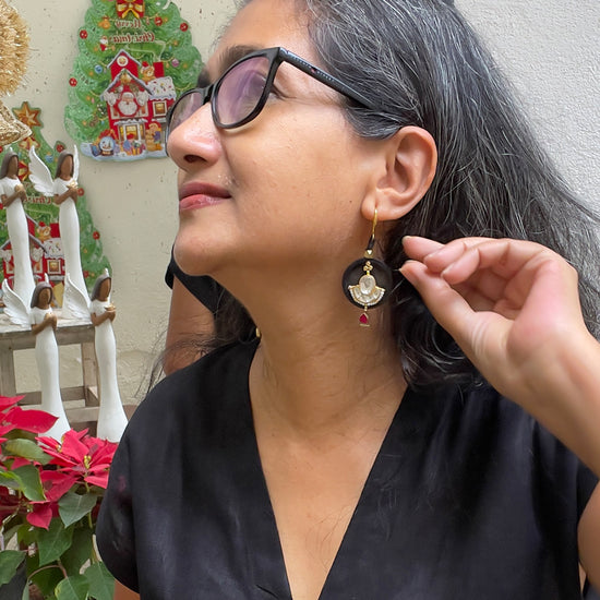 Load image into Gallery viewer, Earring Mohini
